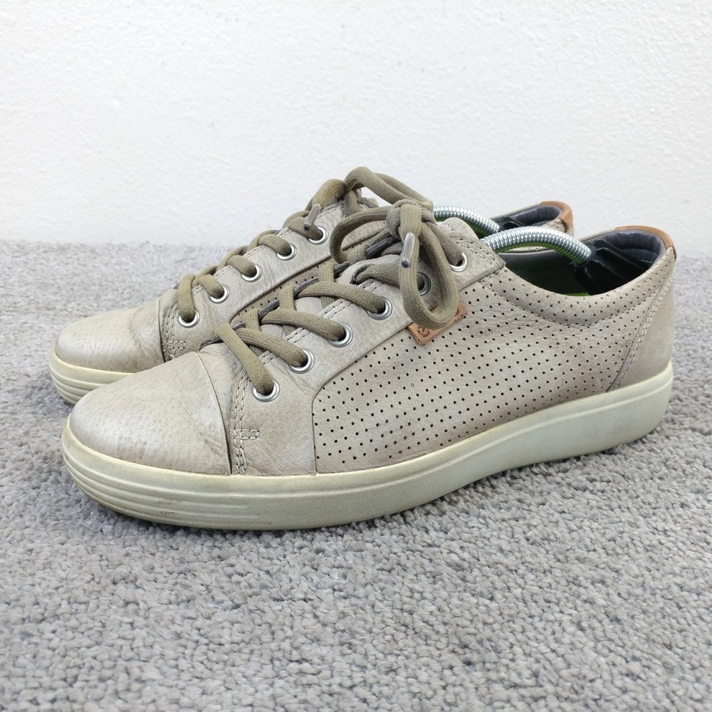 ECCO Soft 7 Womens Size 9 Shoes Low Top LAce Up Leather Sneakers Gray Taupe